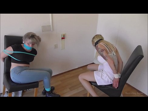 ❤️ Пристрастен / с вързани ръце и уста / девойка в беда ❤️ Ебане видео в bg.massagecenter-yalta.ru ❌️